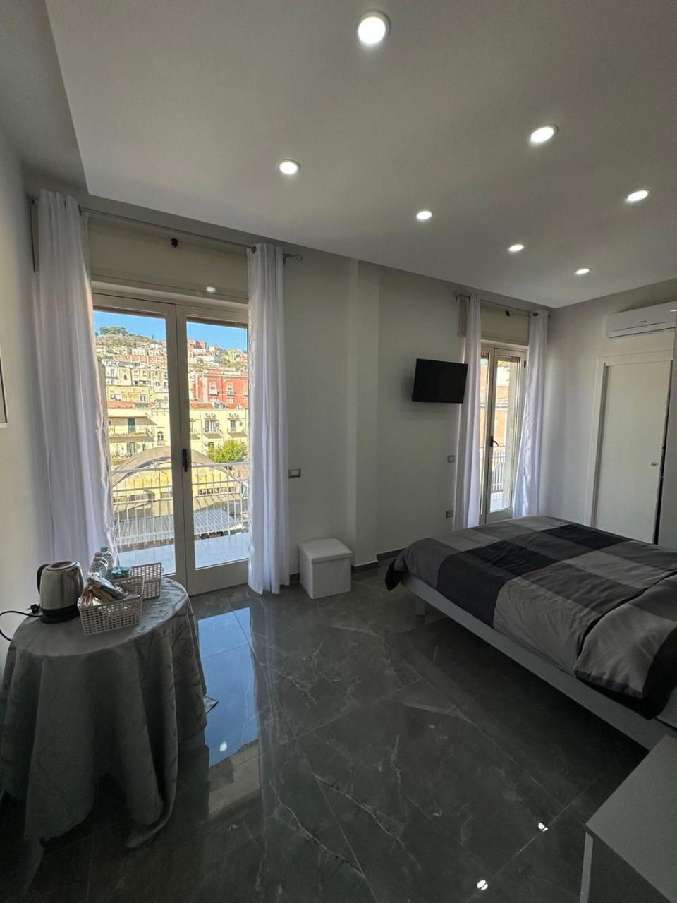 Bed & Breakfast Napolitudine Napoli
